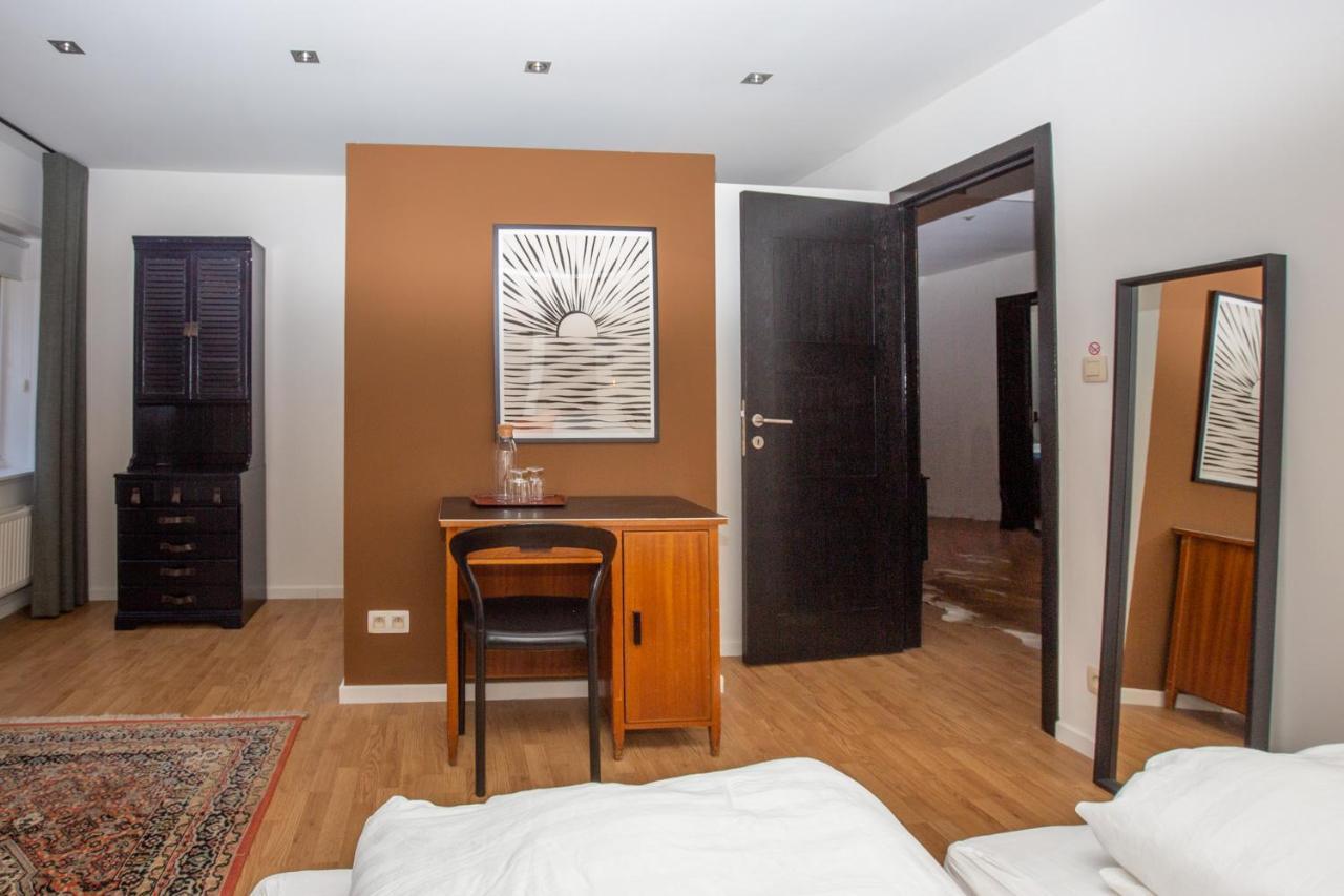 Vakantiehuis Ochtendgloren Turnhout Buitenkant foto